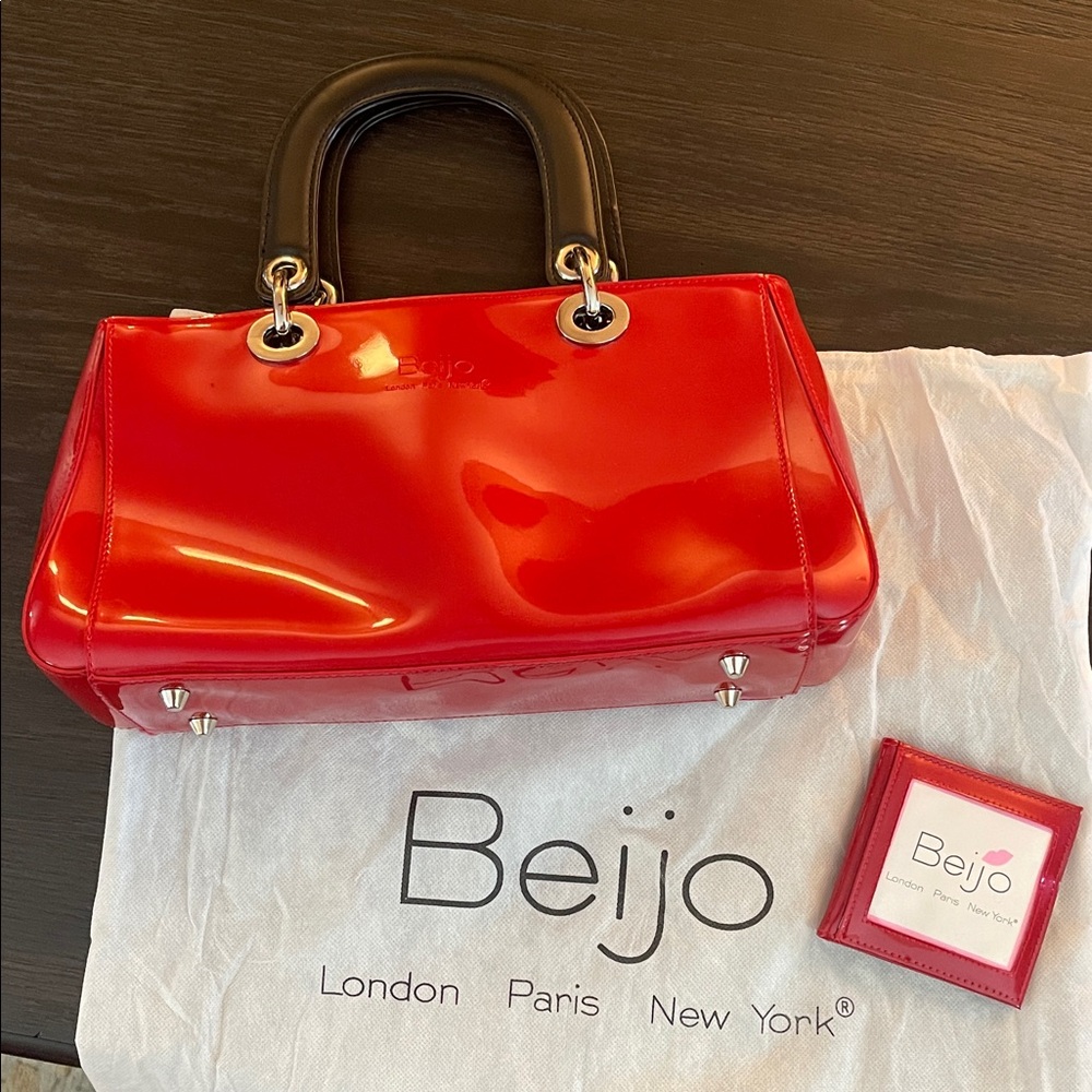 Beijo Glossy Red Satchel